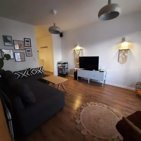 M37 Apartment Limanowa Beskid Base * Limanowa
